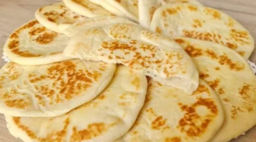 جربيها ومش هتندمي.. طريقة عمل عيش الزبادي السريع بقوام ناعم زي القطن ومذاق لا يقاوم